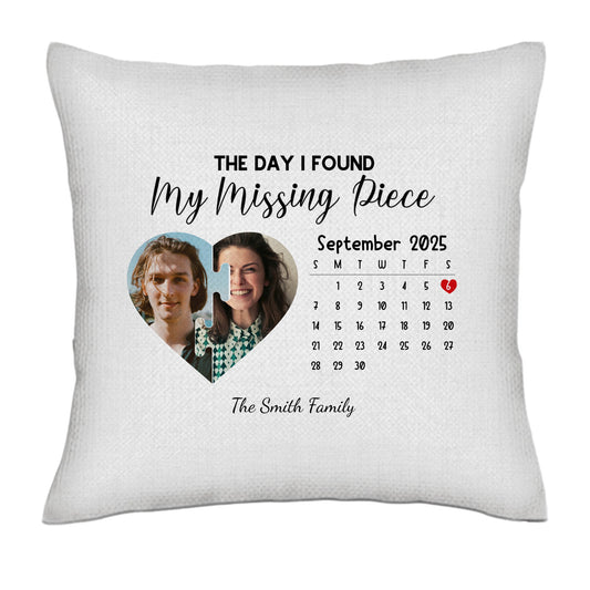 The day I found... - Calendar - Linen Pillowcase + Pillow Insert Set
